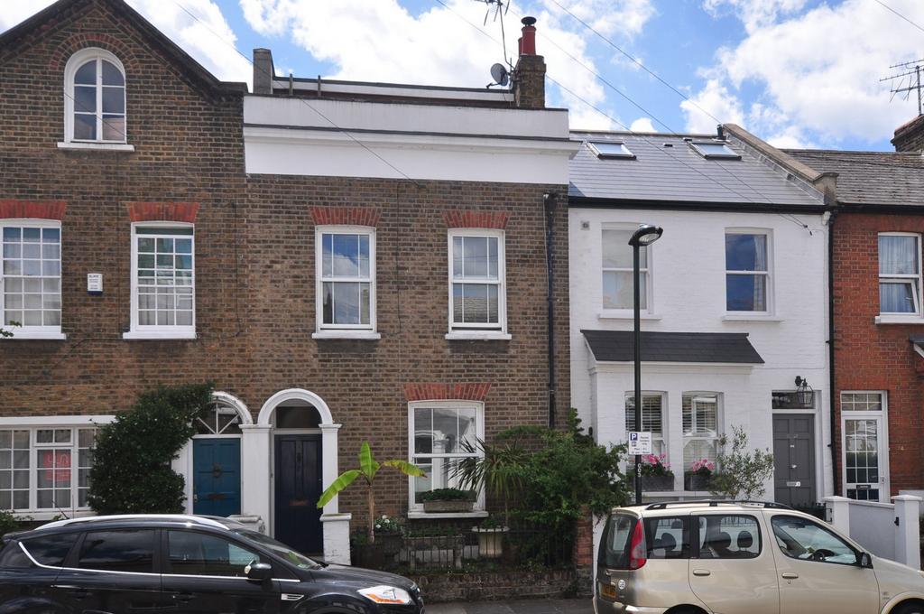 Lillian Road, Barnes, SW13 4 bed house for sale £1,499,950