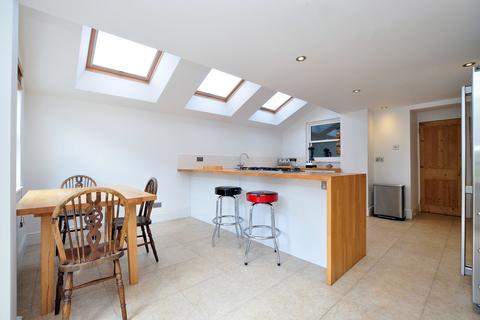 4 bedroom house for sale, Lillian Road, Barnes, SW13