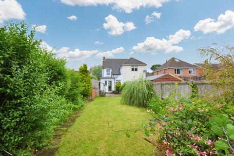 2 bedroom semi-detached house for sale, Hamilton Road, Ashford TN24