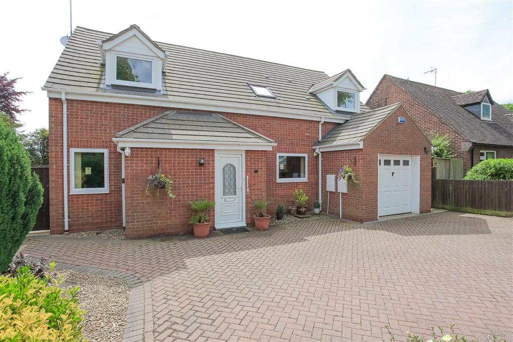 Horton View, Banbury 5 bed detached house for sale £575,000