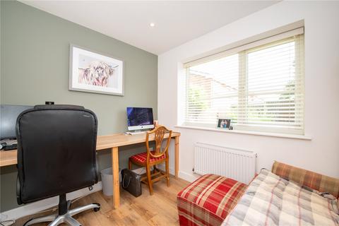 10 Beaconhill Drive, Worcester, WR2 6DL
