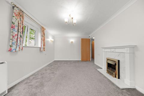 2 bedroom apartment for sale, Primley Park View, Leeds LS17