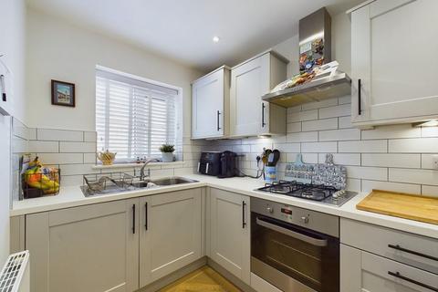 3 bedroom terraced house for sale, 65 Highfield Road, Whitby