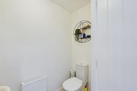 65 Highfield Road, Whitby, YO21 3LW