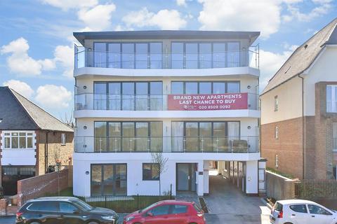 1 bedroom ground floor flat for sale, Forest View, Chingford