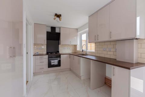 38 Maryside, Slough, SL3 7ET