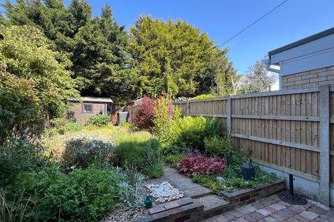 36 First Avenue, Walton On The Naze, CO14 8JP