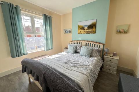 36 First Avenue, Walton On The Naze, CO14 8JP