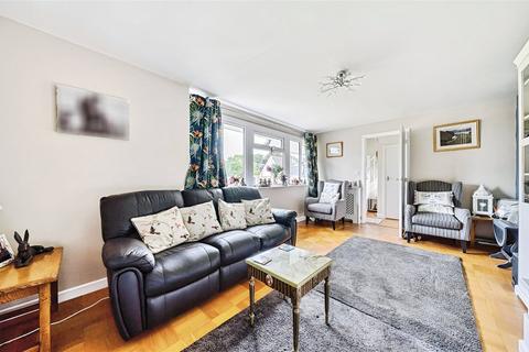 2 bedroom detached house for sale, Fairmeadow, Buckingham MK18