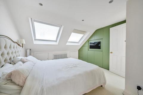 85 Ravenscroft Road, Beckenham, BR3 4TP