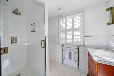 85 Ravenscroft Road, Beckenham, BR3 4TP