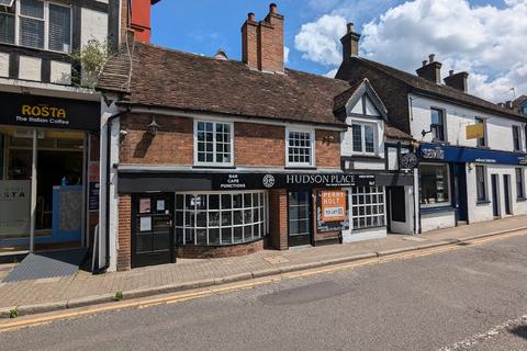 Retail property (high street) to rent, 7 Church Street, Rickmansworth, WD3 1BX