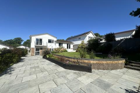 5 bedroom detached house to rent, Burnett Road, Plymouth PL6