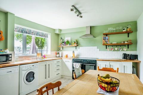 61 Beachley Road, Sedbury, Chepstow, NP16 7AA