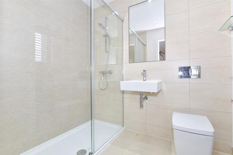 9 Barrow Hill Close, Snodland, ME6 5FX