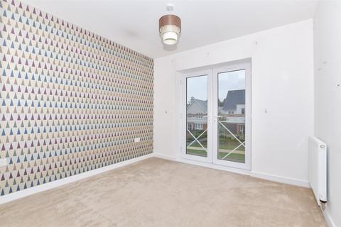 9 Barrow Hill Close, Snodland, ME6 5FX