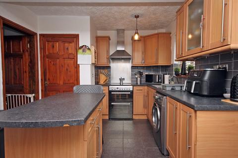 3 bedroom semi-detached house for sale, Dreflan, Rhosgadfan, Caernarfon, Gwynedd, LL54