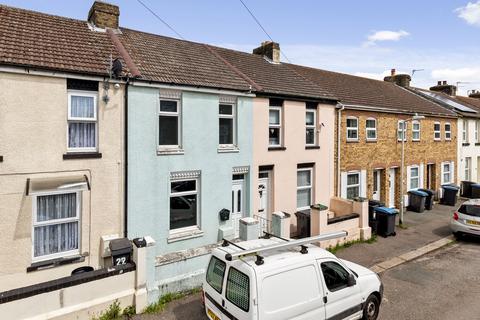 2 bedroom terraced house to rent, Magdala Road, Dover, Dover, CT17