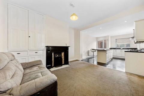 11 Tennyson Road, Kettering, NN16 0DD