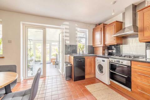 25 Ditton Road, Datchet, Slough, SL3 9LJ