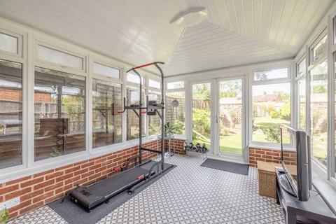 25 Ditton Road, Datchet, Slough, SL3 9LJ