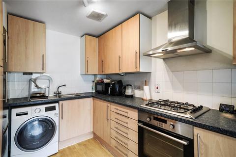 2 bedroom apartment for sale, New Road, London, E1