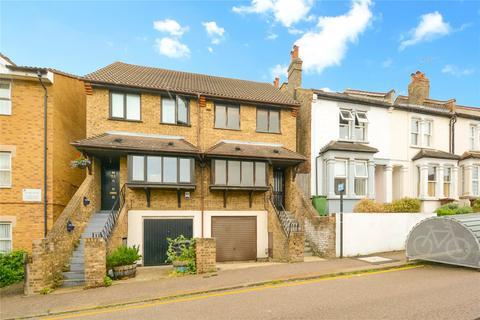 3 bedroom semi-detached house for sale, Browns Road, Walthamstow, London, E17