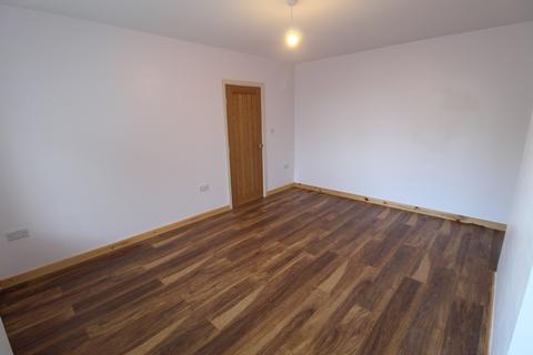 4 bedroom semi-detached house to rent, Garstang Road, Preston PR3