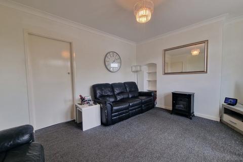 3 bedroom house to rent, Cavell Square, Deal, CT14