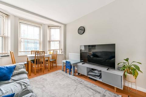 2 bedroom flat for sale, Camden Park Road, Camden, London, NW1