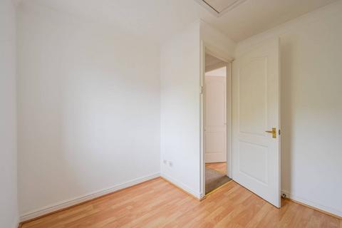 4 bedroom house to rent, Trader Road, Beckton, London, E6