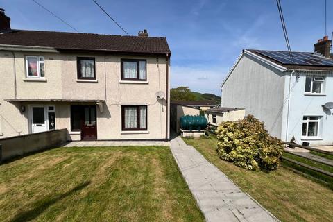 6 Bro Henllys, Felinfach, Lampeter, SA48 8AD