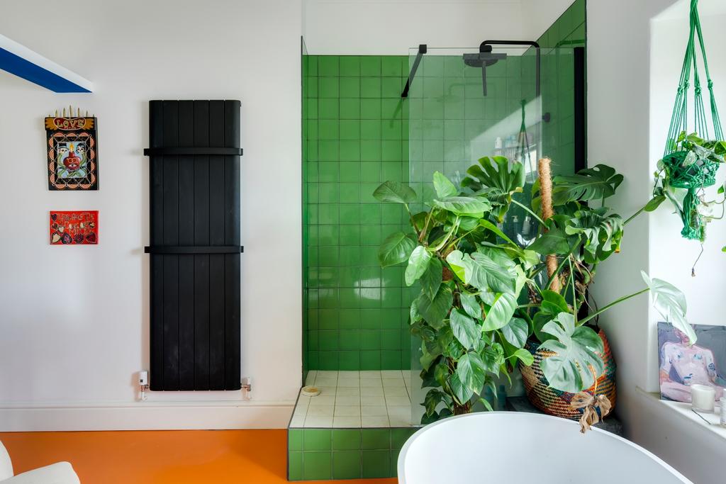 Ensuite detail