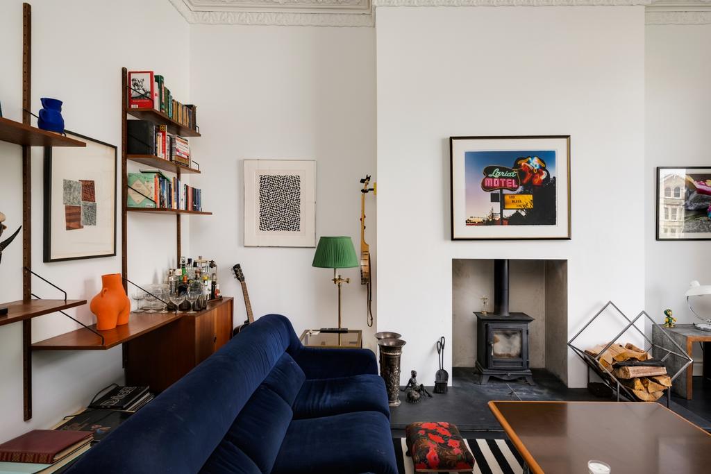 Sitting Room Feature
