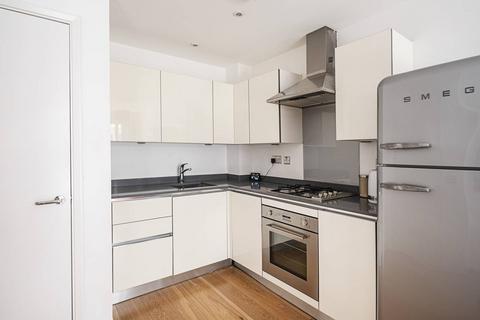 1 bedroom flat to rent, Cresset Road, Hackney, London, E9