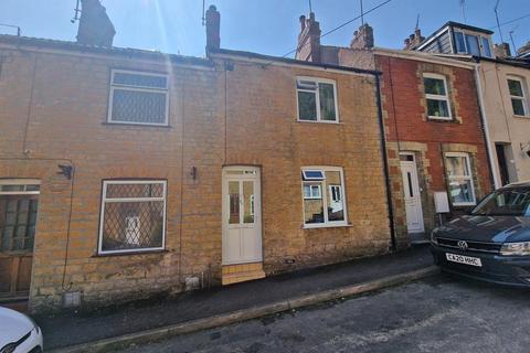 37 Lye Water, Crewkerne, TA18 8BB