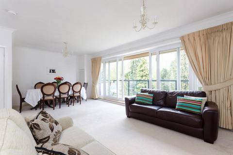 3 bedroom flat for sale, Holders Hill Road, Mill Hill East, London, NW4