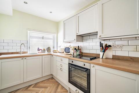 2 bedroom apartment for sale, High Street, Winchester, Hampshire, SO23