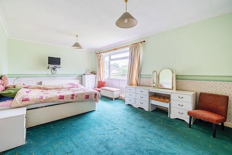 15 Froxfield Close, Winchester, SO22 6JW