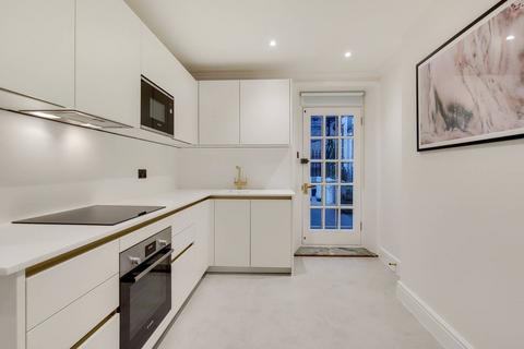 3 bedroom flat to rent, Pater Street, High Street Kensington, London, W8