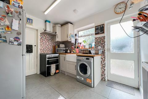 198 Kingsway, Hereford, HR1 1HE