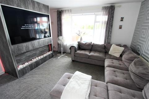 3 bedroom semi-detached house for sale, Dunkirk Drive, Ellesmere Port