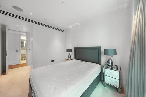 1 bedroom apartment to rent, The Heron, London, EC2Y