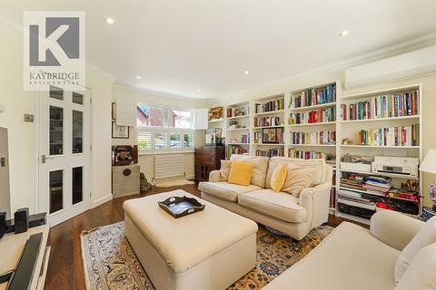 18 Kestrel Close, Epsom, KT19 7EJ