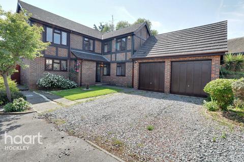 5 bedroom detached house for sale, Spencers, Hockley