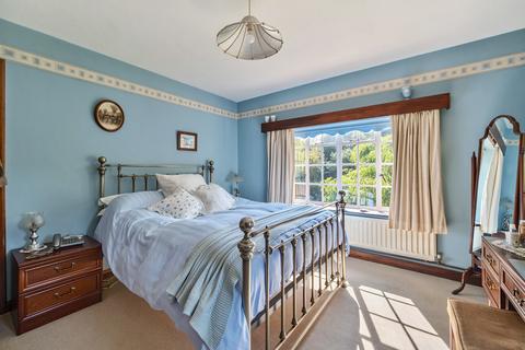3 bedroom detached house for sale, Bassett Green Close, Bassett, Southampton, Hampshire, SO16