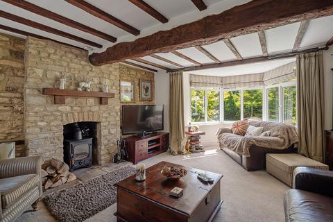 8 bedroom farm house for sale, Evenley Brackley, Northamptonshire, NN13 5SB