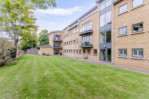 2 bedroom flat to rent, The Downs, Wimbledon, London, SW20