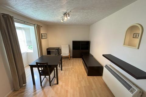 1 bedroom apartment to rent, Stubbs Drive, London SE16