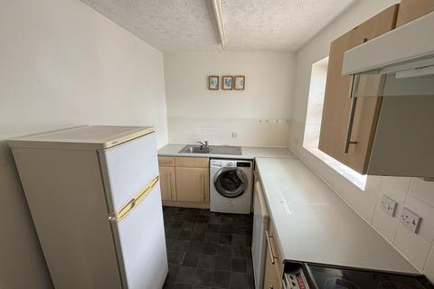 1 bedroom apartment to rent, Stubbs Drive, London SE16